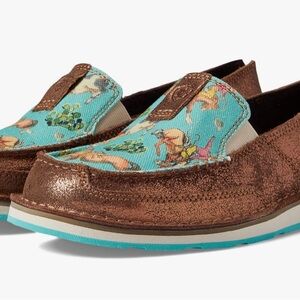 Copper metallic and turquoise Ariat cruiser boat shoes- women’s size 9